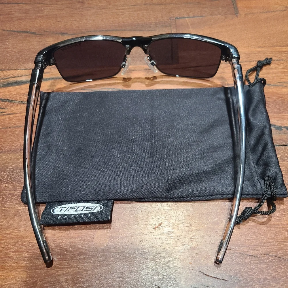 Tifosi Optics Black Men's Sunglasses